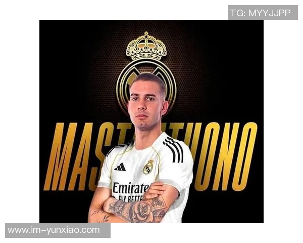 马斯坦托诺训练中疑似受伤与队医一同离场引发担忧